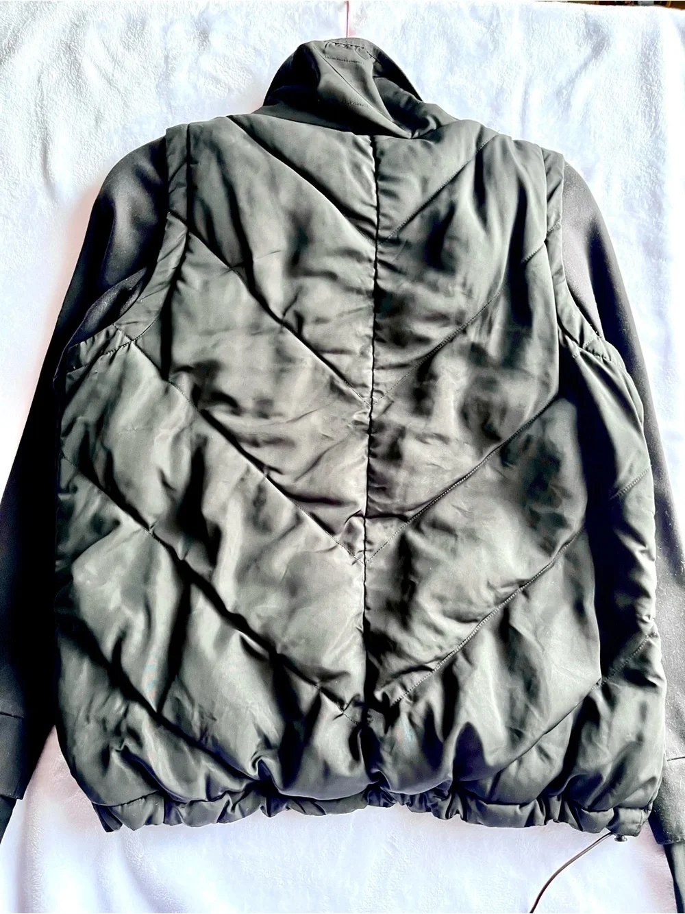 ALO Yoga Hybrid Black Quilted Ruched Zip-Front Jacket-Medium